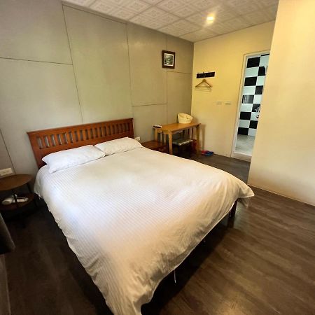 Golden Flower Homestay Yuli Exterior foto