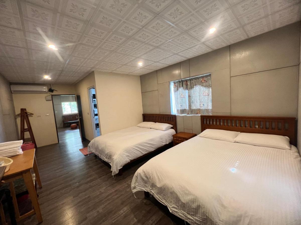 Golden Flower Homestay Yuli Exterior foto
